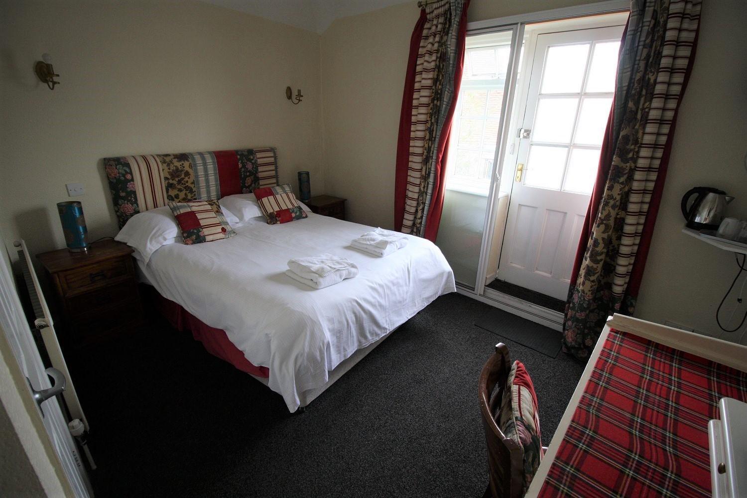 Отель The White Hart Whitchurch  Номер фото